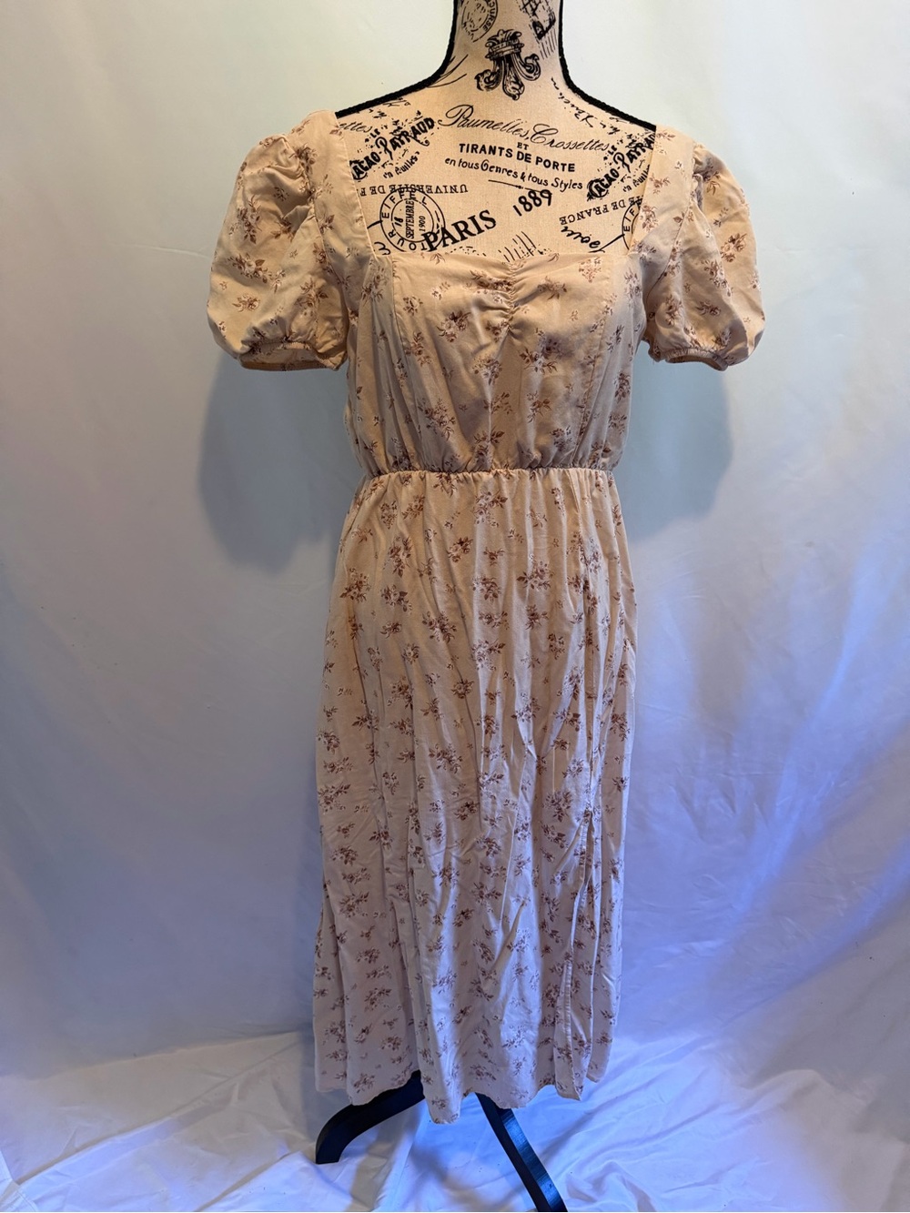 Streetwear Society Puff Sleeve Floral Midi Dress - Blush Pink